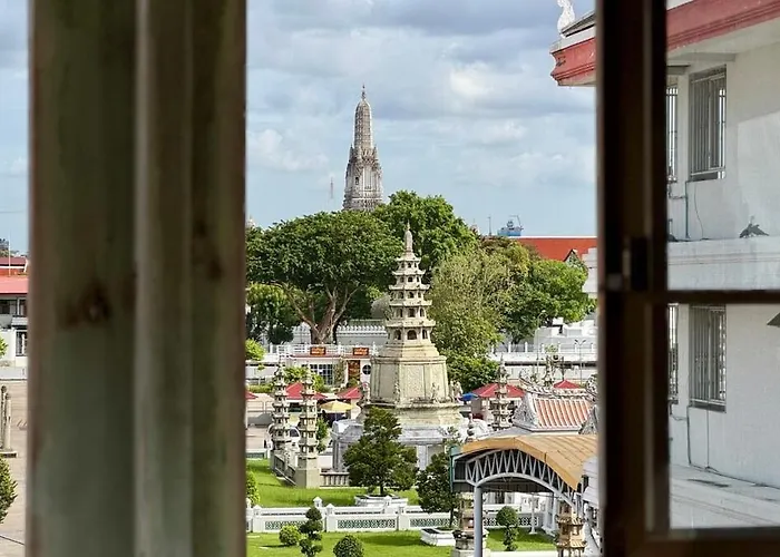 Baan Padseeew - Rooftop Riverview Apartment